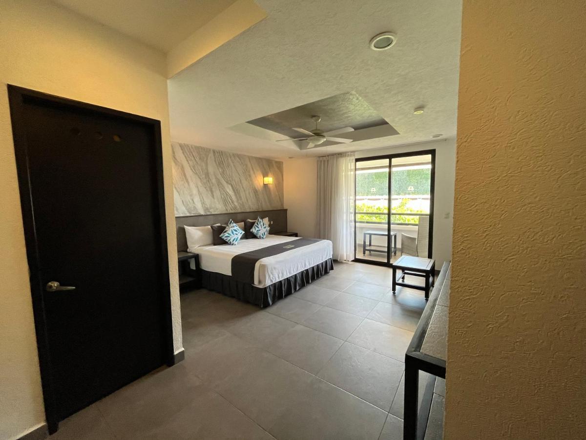 Hotel Mx Portal Maya Playa del Carmen Eksteriør bilde